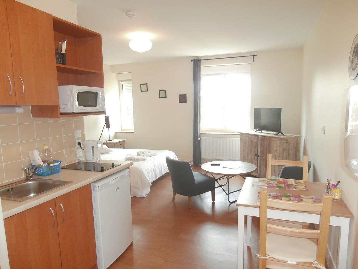 Residence La Providence Zenao Lisieux Buitenkant foto